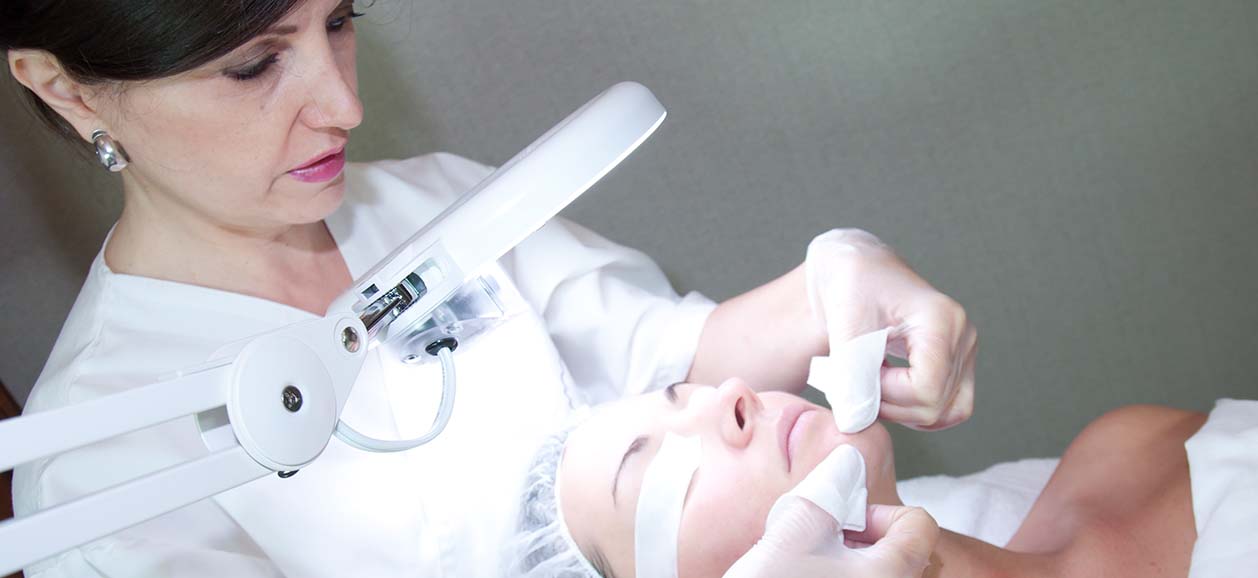 hero-meet-marta About